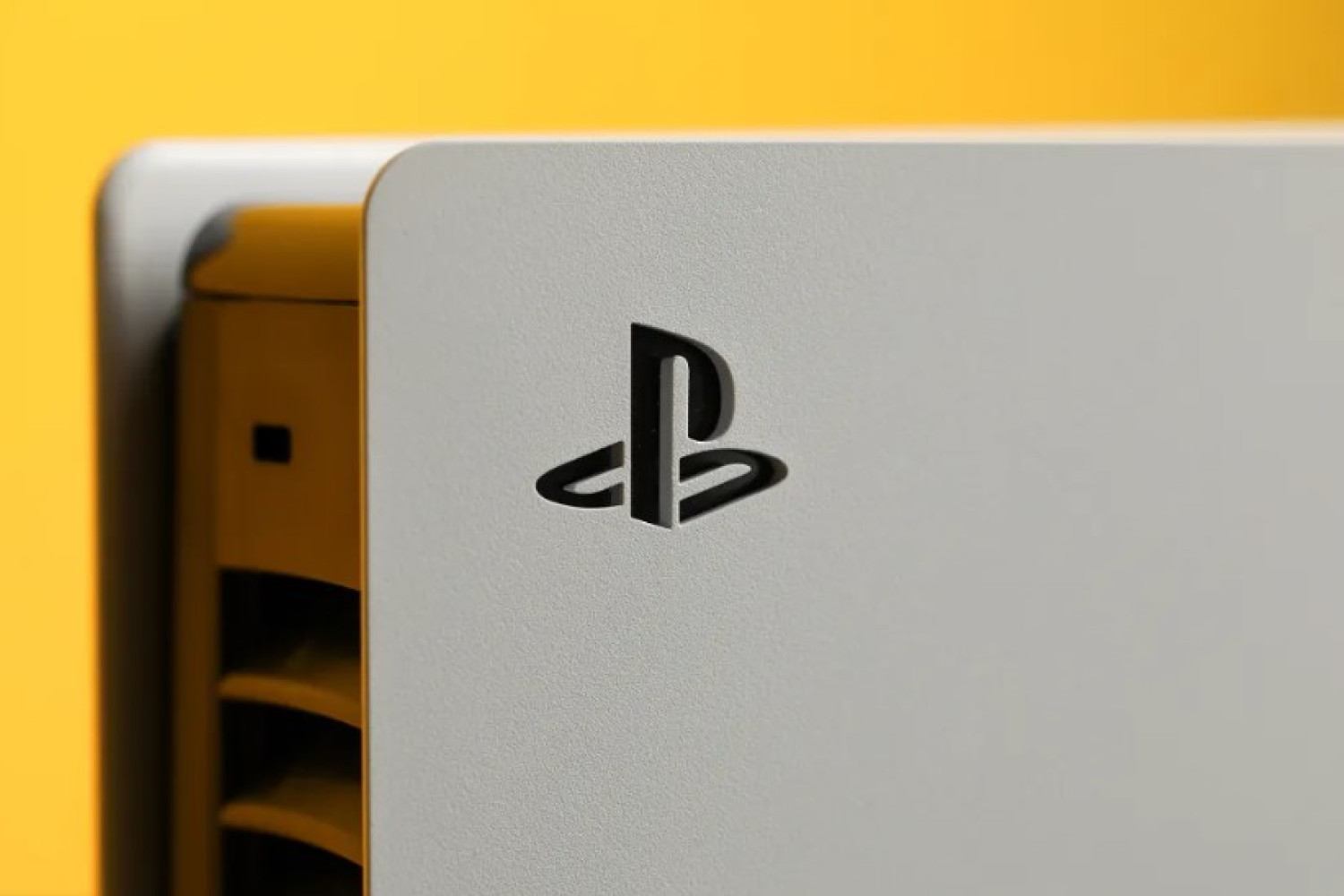 PS5 žaidimų pirkimas taps paprastesnis: Apple Pay integracija Sony konsolėje