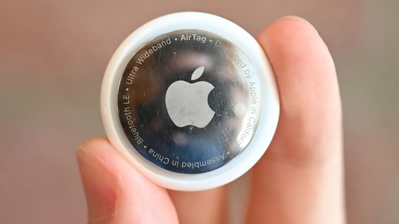 Apple přerušil vývoj kamery s AI ve velikosti AirTagu