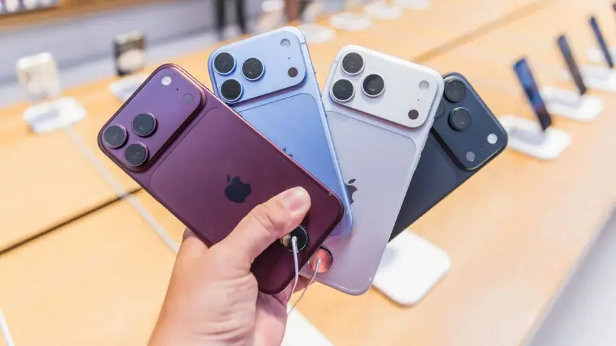 Majitelé iPhone 18 Pro hlásí změnu barvy kolem objektivů Majitelé iPhone 18 Pro hlásí změnu barvy kolem objektivů