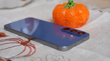 Samsung Galaxy S26 FE: skvělý displej, kompromisy v baterii